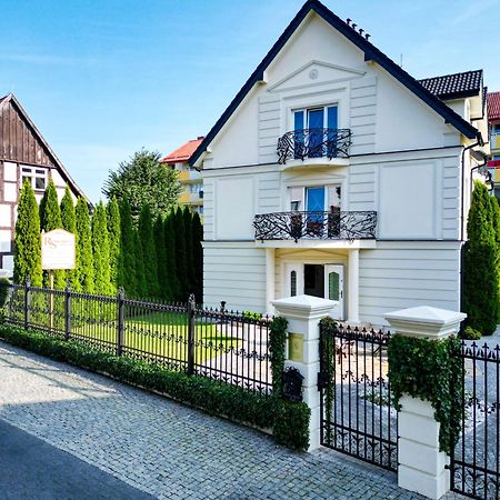 Bed and Breakfast Residenz Selena Ustka Exteriér fotografie